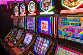 suhuqq live blackjack table loaded on mobile after successful DANA deposit